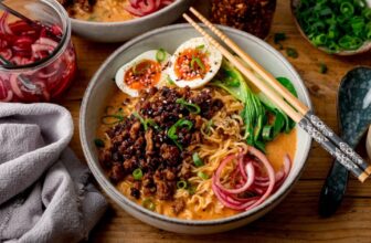 Curry Ramen with Spicy Pork